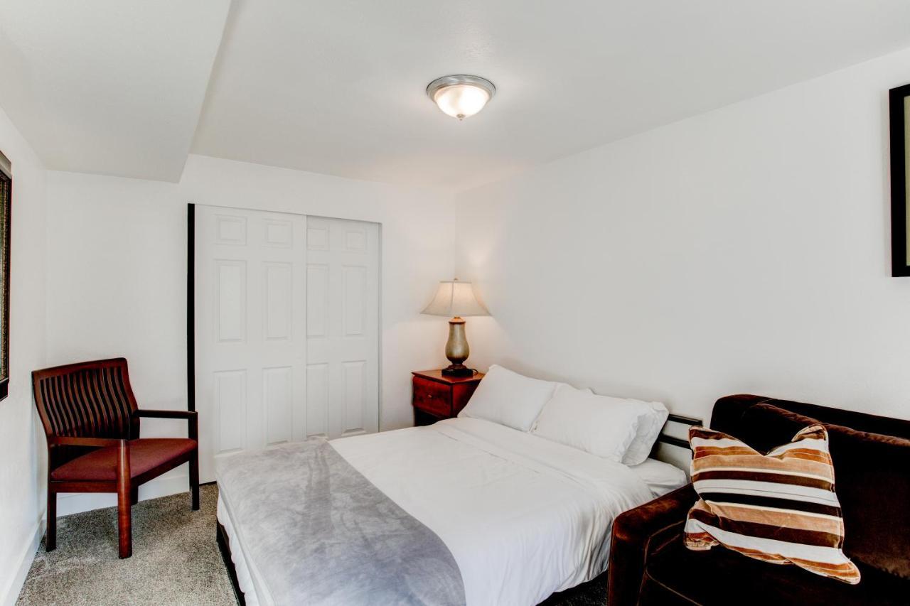 Modern Private Whole Unit 4 Bedroom Guest Suite King Bed Salt Lake City Zewnętrze zdjęcie
