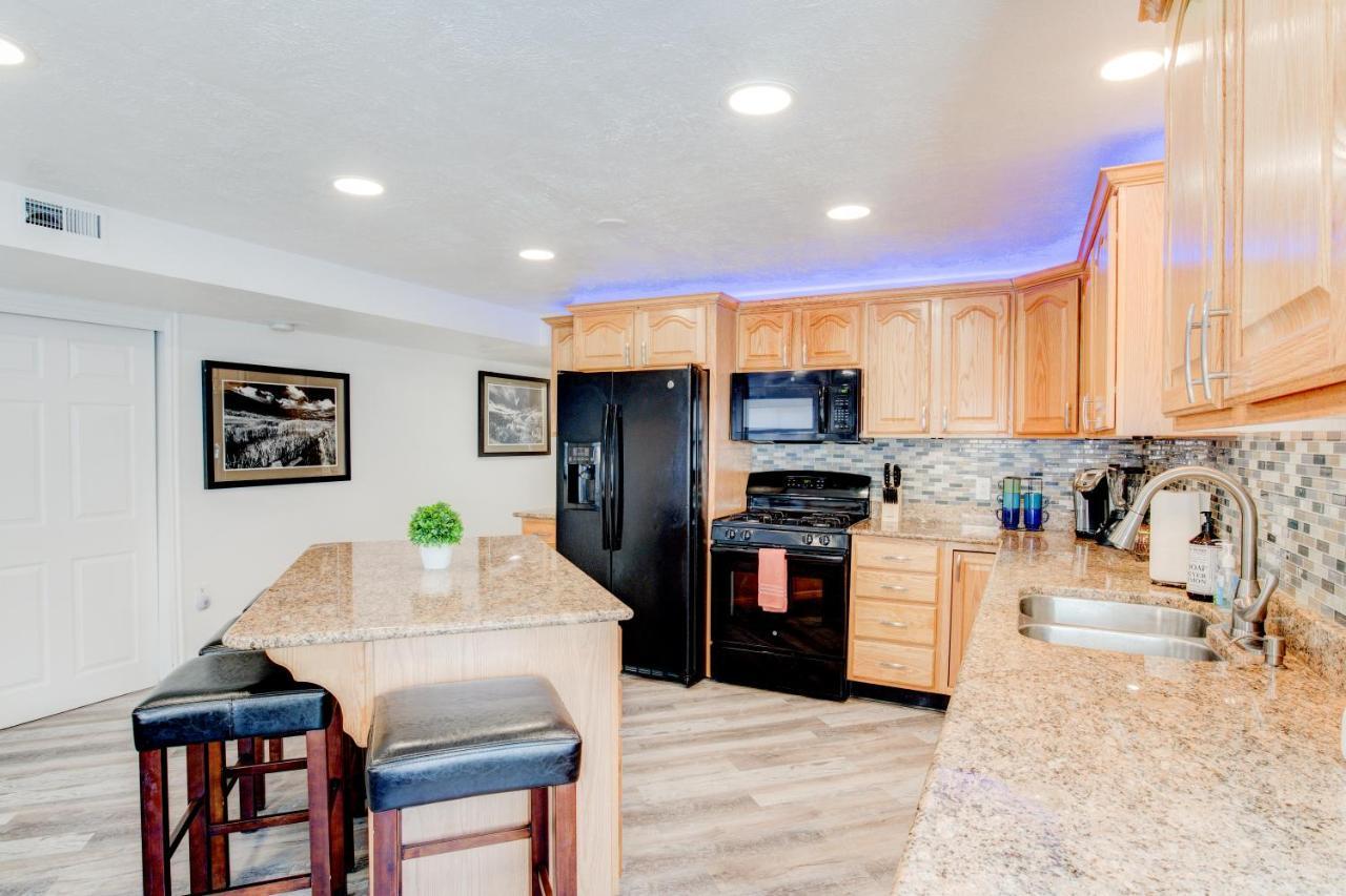 Modern Private Whole Unit 4 Bedroom Guest Suite King Bed Salt Lake City Zewnętrze zdjęcie